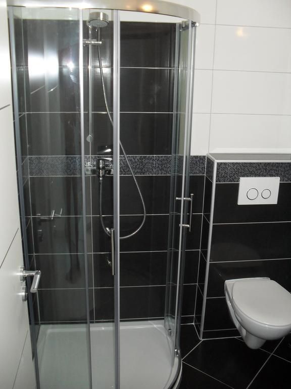 Apartments Govic Примоштен Номер фото